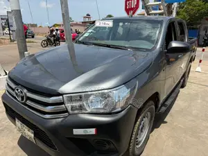 Toyota Hilux Revo Double Cab Deisel 2.4 AWD 2020 Gray