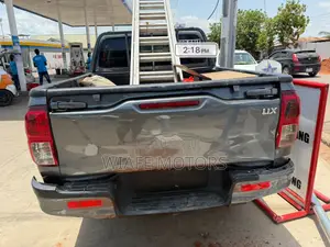 Toyota Hilux Revo Double Cab Deisel 2.4 AWD 2020 Gray