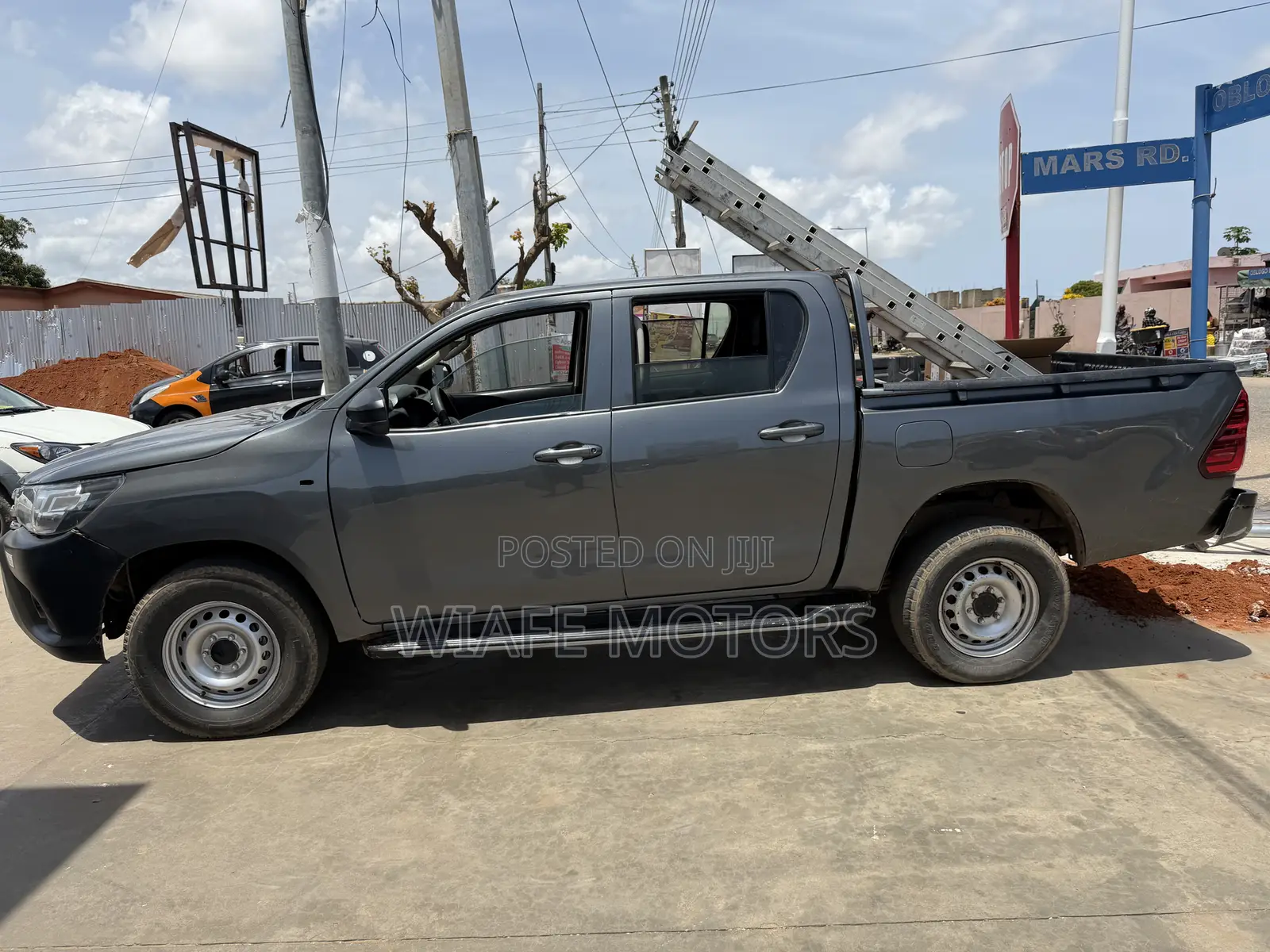 Toyota Hilux Revo Double Cab Deisel 2.4 AWD 2020 Gray
