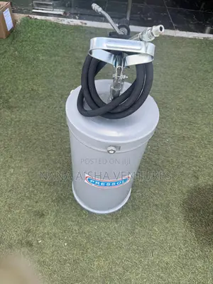 Grease Bucket