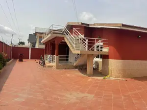 4bdrm House in Batsonaa, Baatsona Total for rent