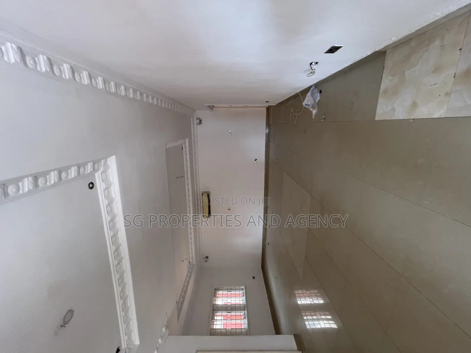 4bdrm House in Batsonaa, Baatsona Total for rent