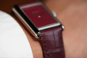 Cartier Tank Le Must Red
Wristwatch.