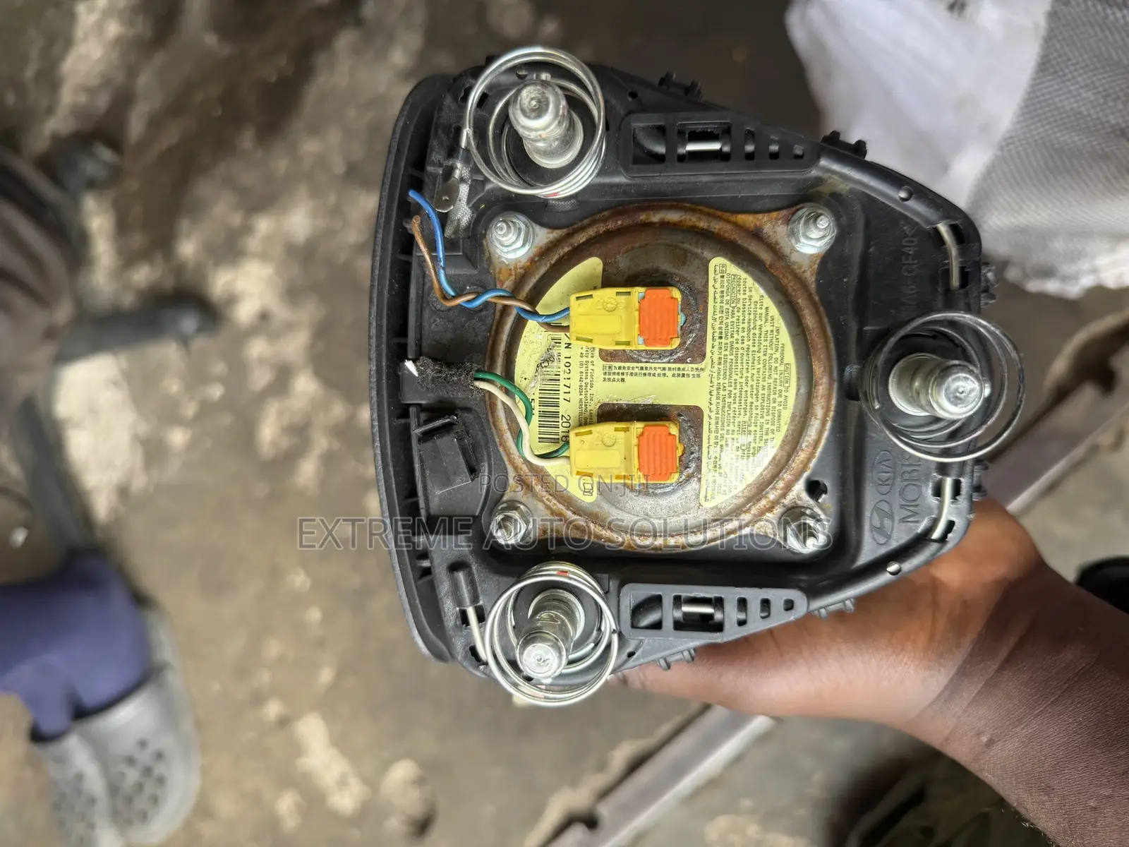 2015-2017 Hyundai Sonata Driver Side Steering Wheel Air Bag