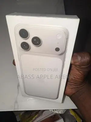New Apple iPhone 17 Pro Max 256 GB Silver