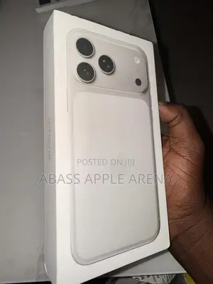 New Apple iPhone 17 Pro Max 256 GB Silver