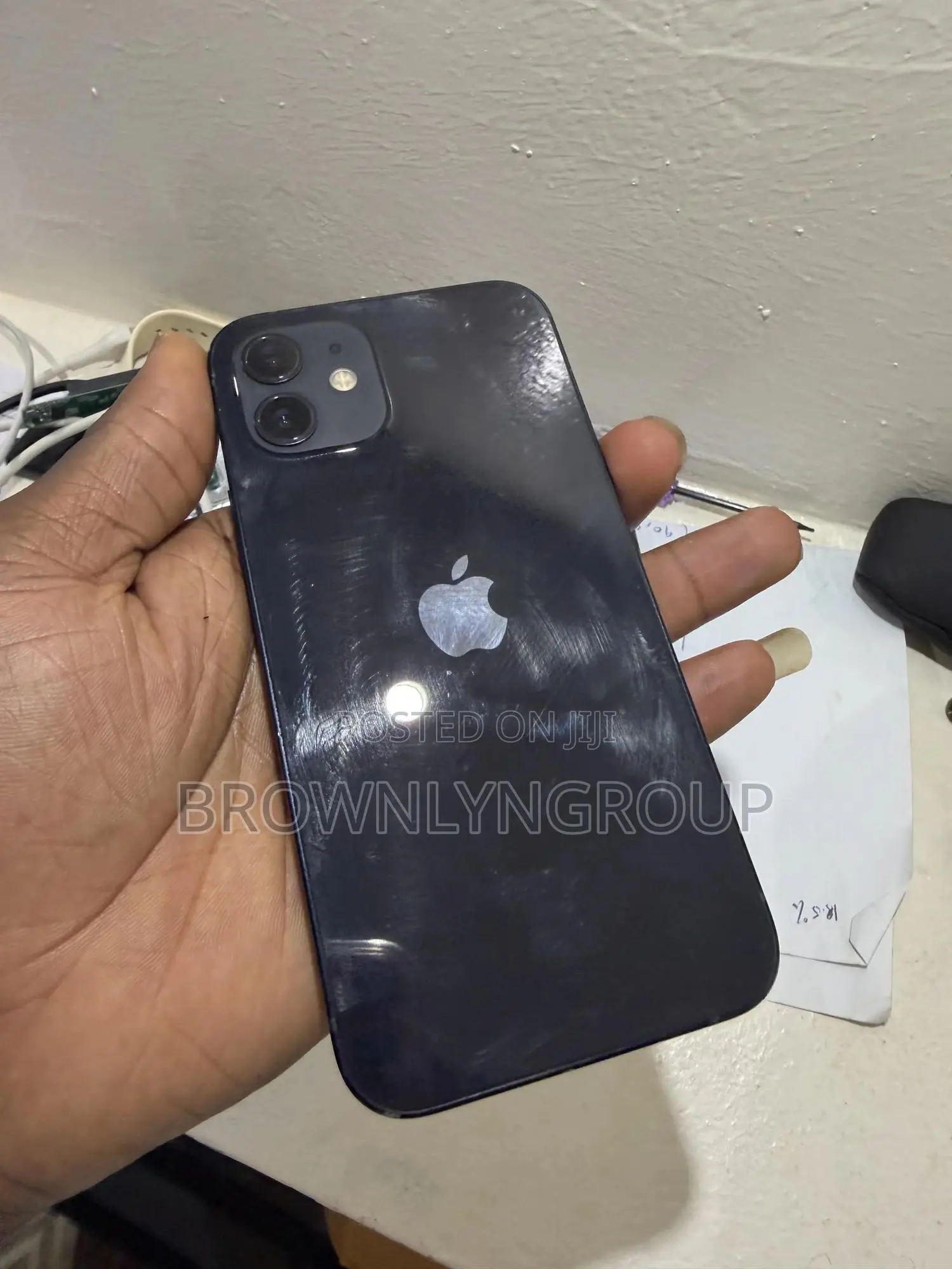 Apple iPhone 12 64 GB Black