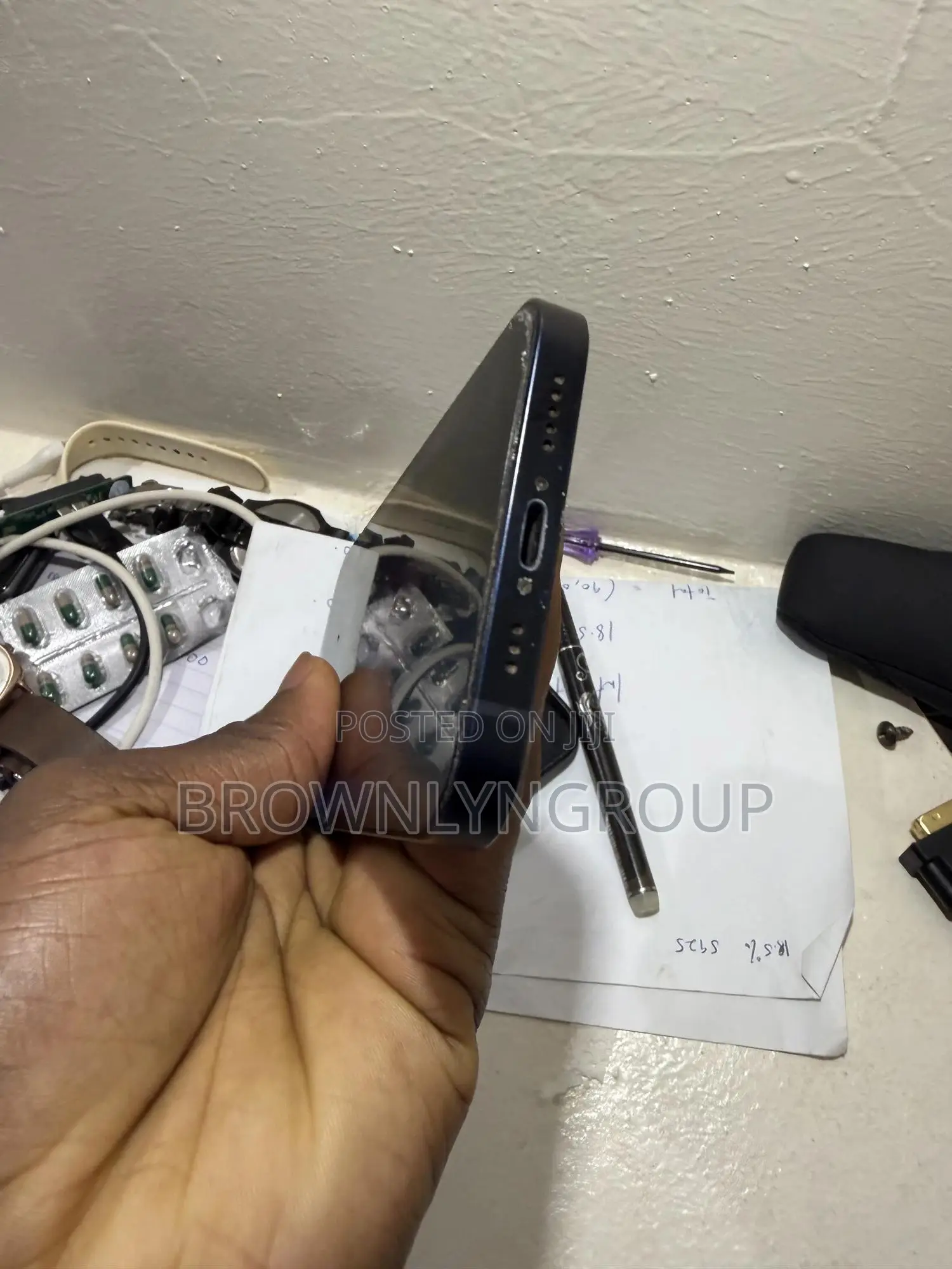 Apple iPhone 12 64 GB Black