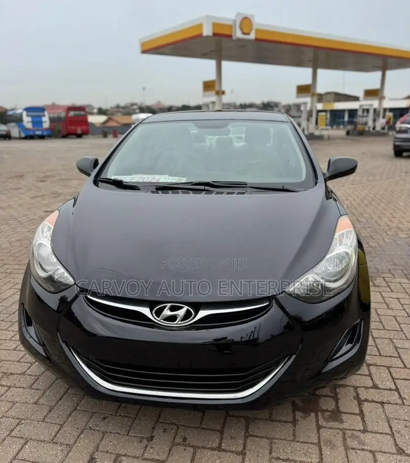 Hyundai Elantra SE Sedan FWD (1.8L 4cyl 6A) 2016 Black
