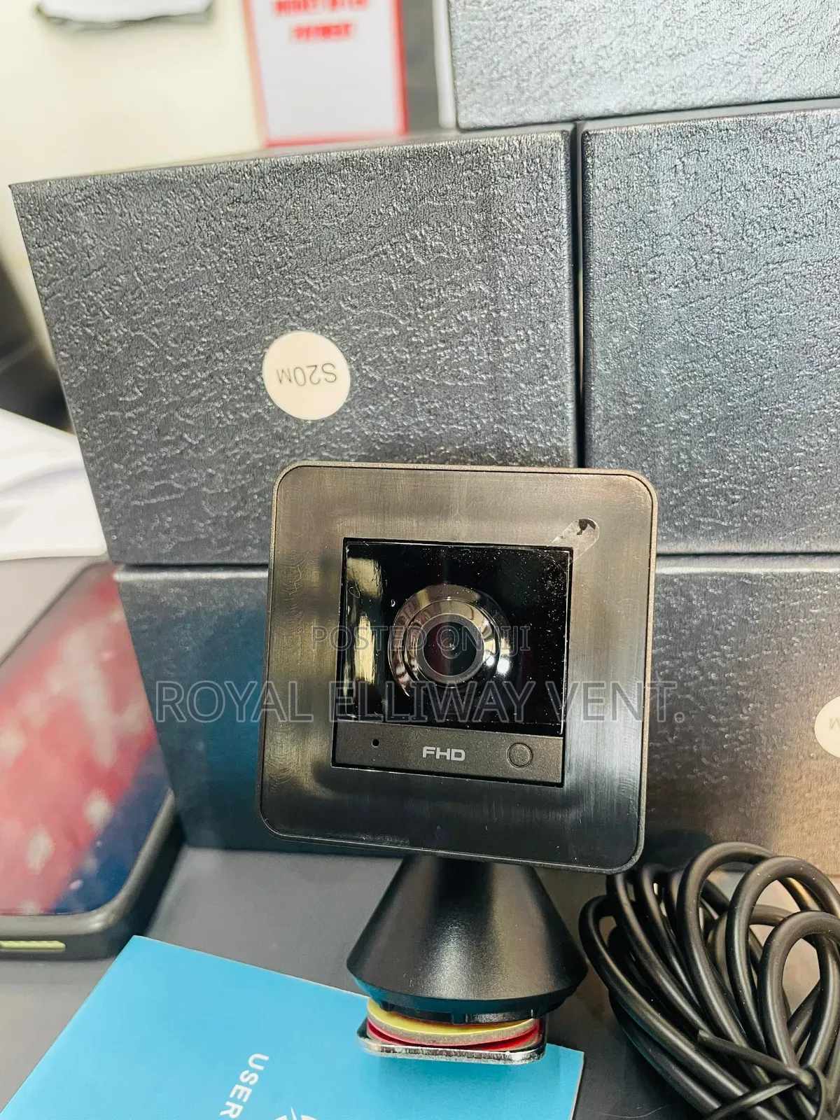 S20m Wifi Mini Battery Camera ( Okam)