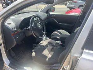 Toyota Grand Highlander Hybrid 2025 Blue