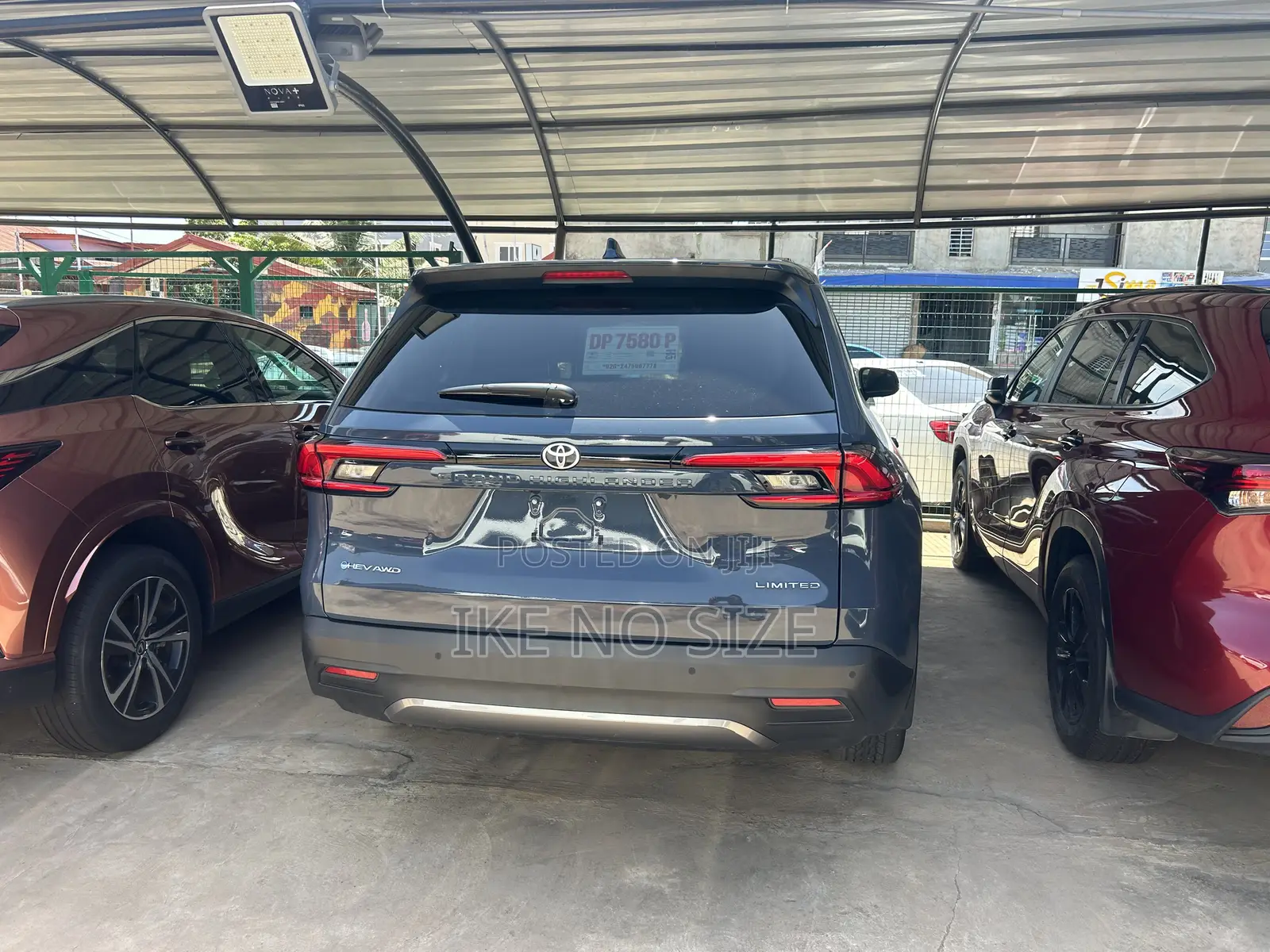 Toyota Grand Highlander Hybrid 2025 Blue