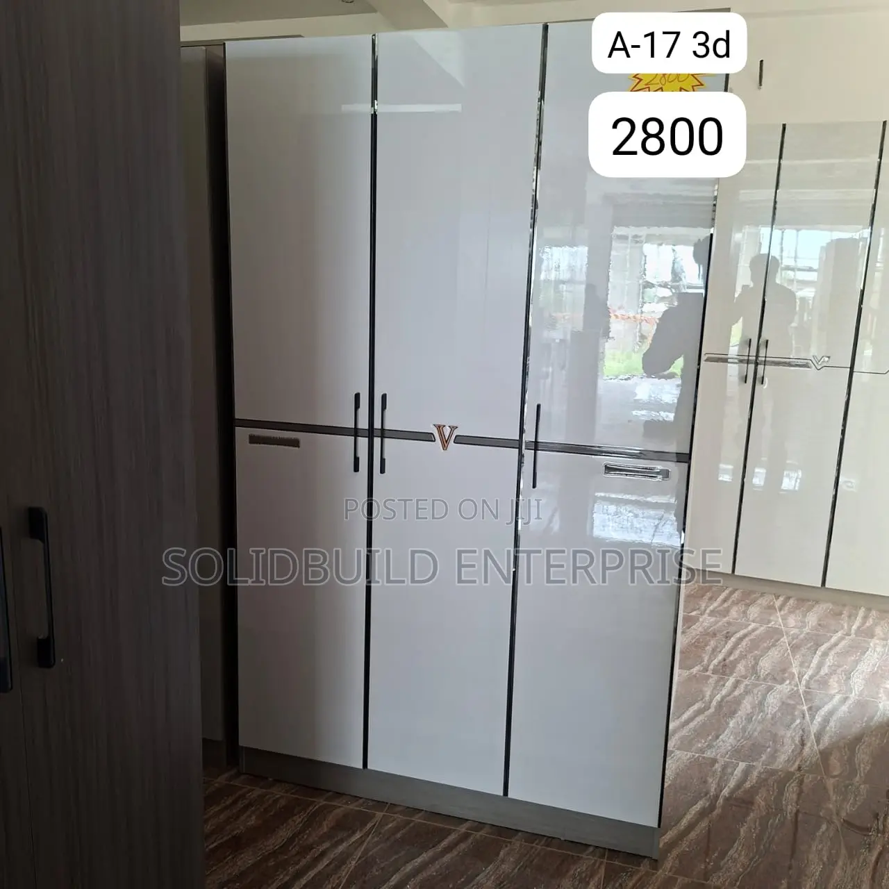 Clothes Wardrobe