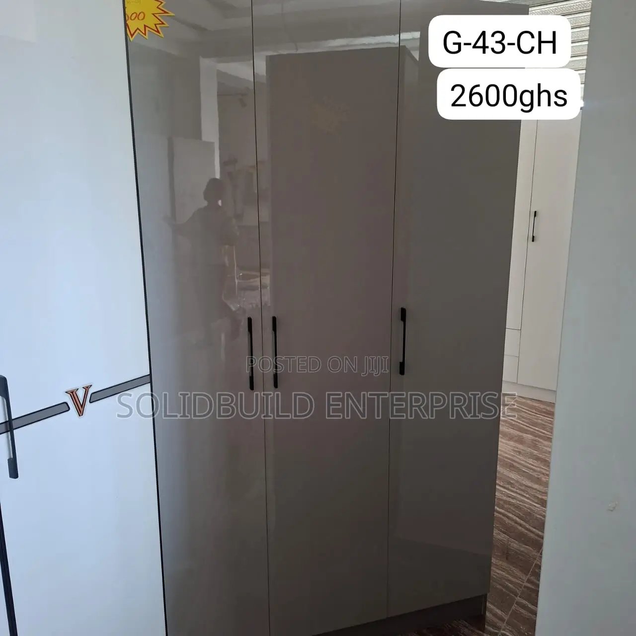 Clothes Wardrobe
