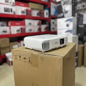 Epson Projector Eb-e12