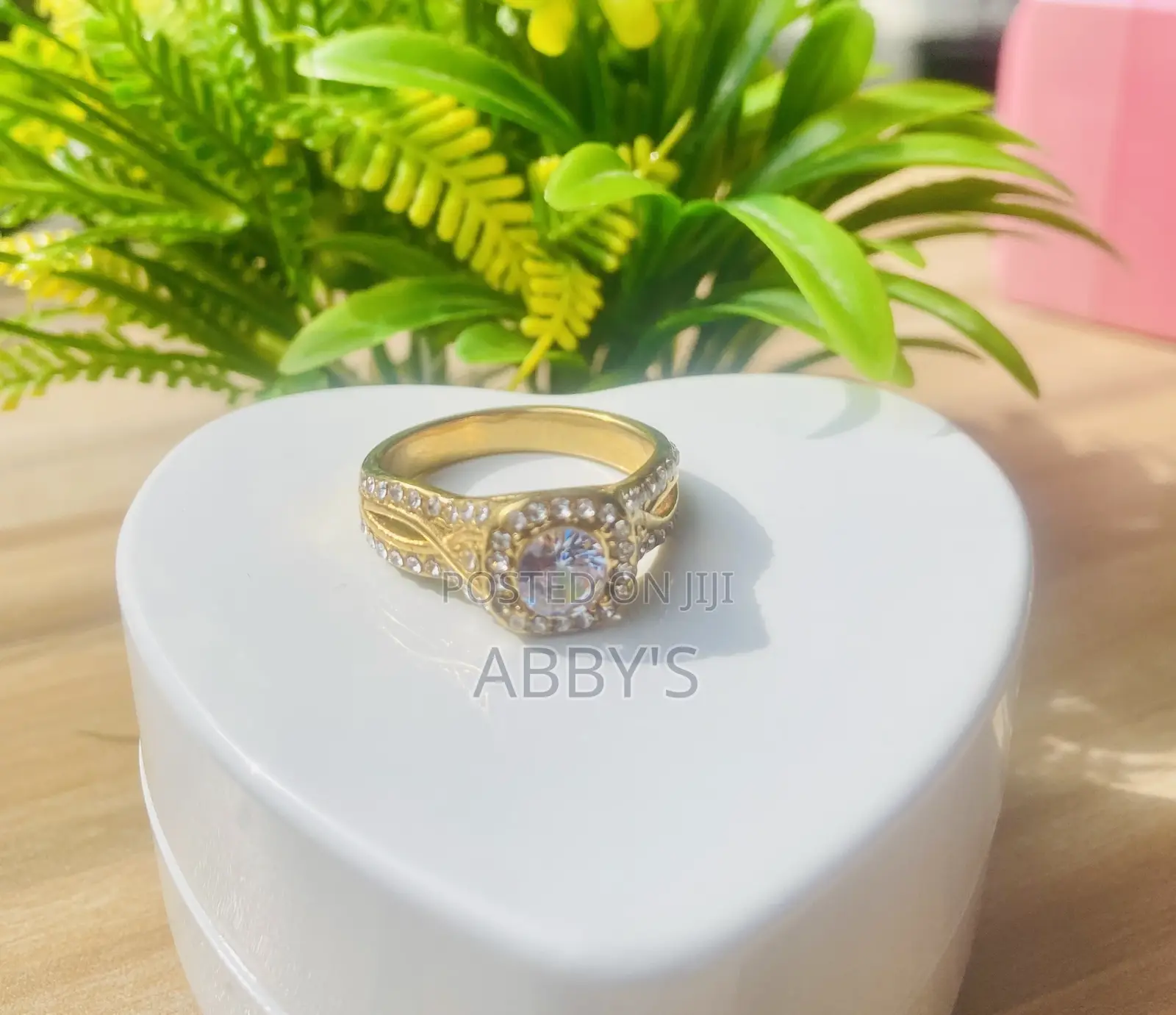 Vintage Infinity Zirconia Engagement/Promise Ring