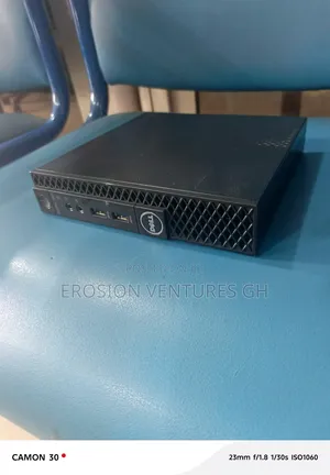 Desktop Computer Dell OptiPlex 7760 8GB Intel Core i5 HDD+SSD 128GB