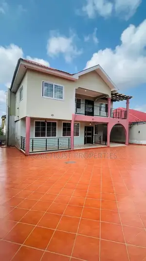 5bdrm Duplex in Pokuase Acp for rent
