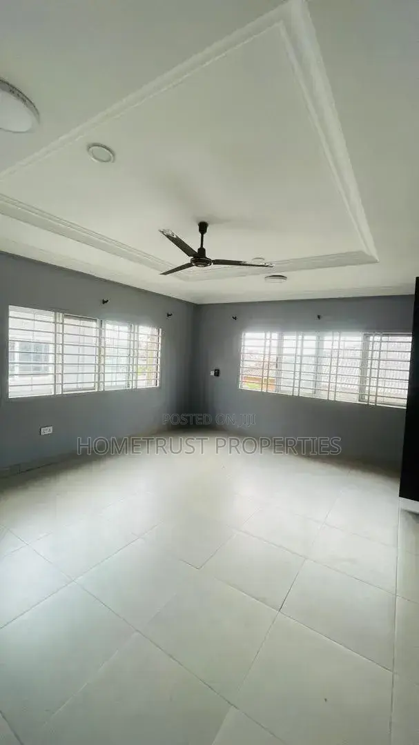 5bdrm Duplex in Pokuase Acp for rent