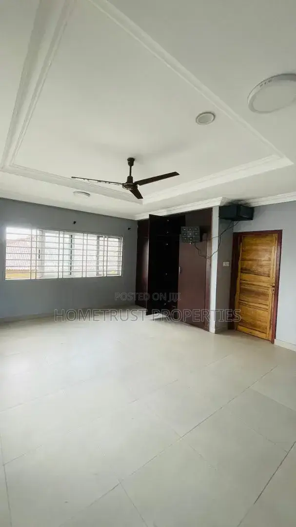 5bdrm Duplex in Pokuase Acp for rent