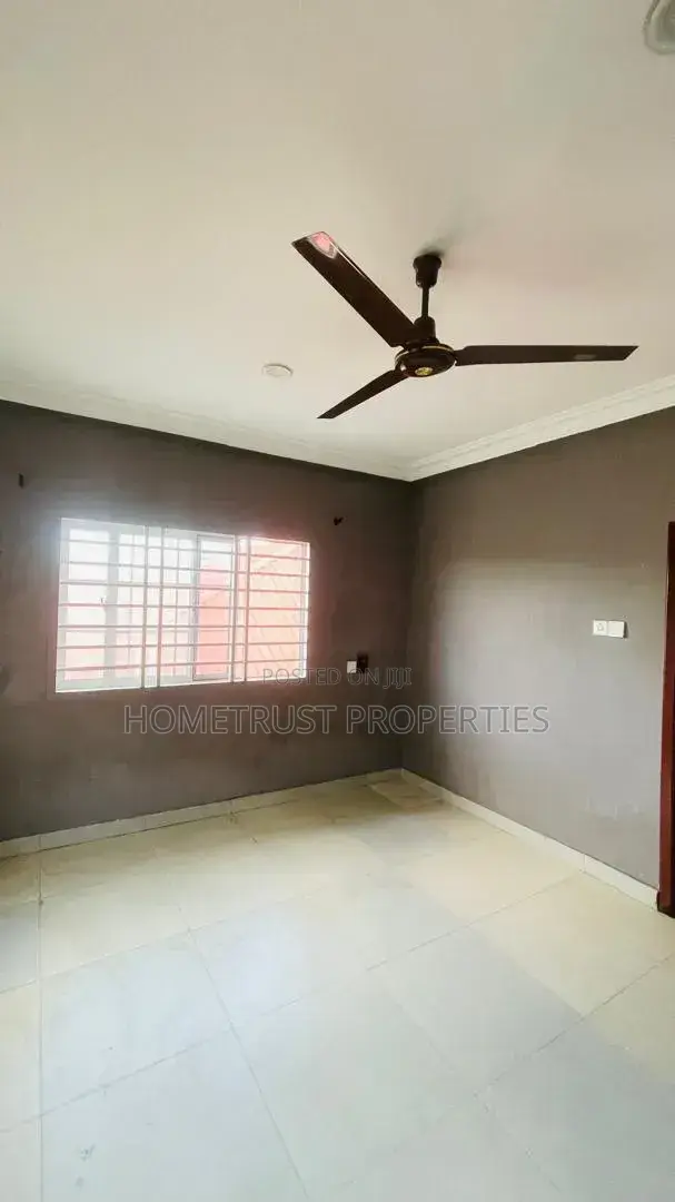 5bdrm Duplex in Pokuase Acp for rent