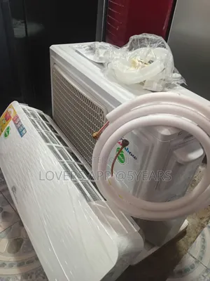 1.5hp White Rainbow Smartcool Window Ac Unit.