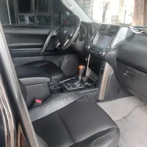 Toyota Land Cruiser Prado 2.7 i 2013 Black