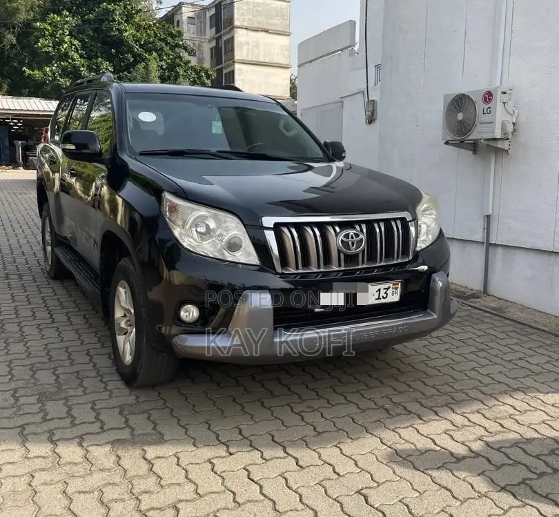 Toyota Land Cruiser Prado 2.7 i 2013 Black