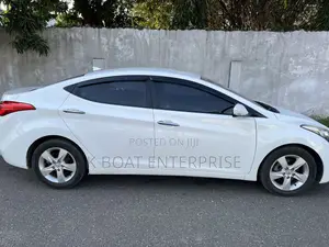 Hyundai Avante 2014 White