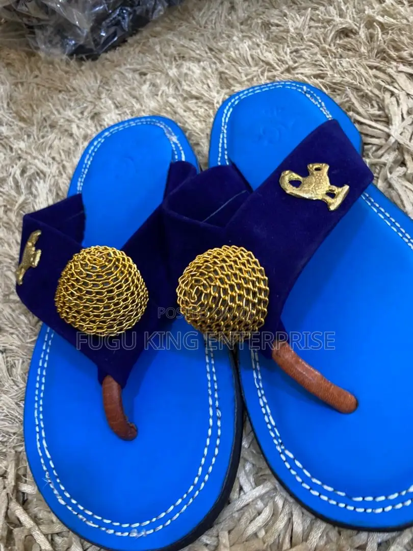 Ahenema Slippers