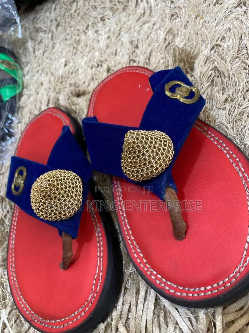 Ahenema Slippers