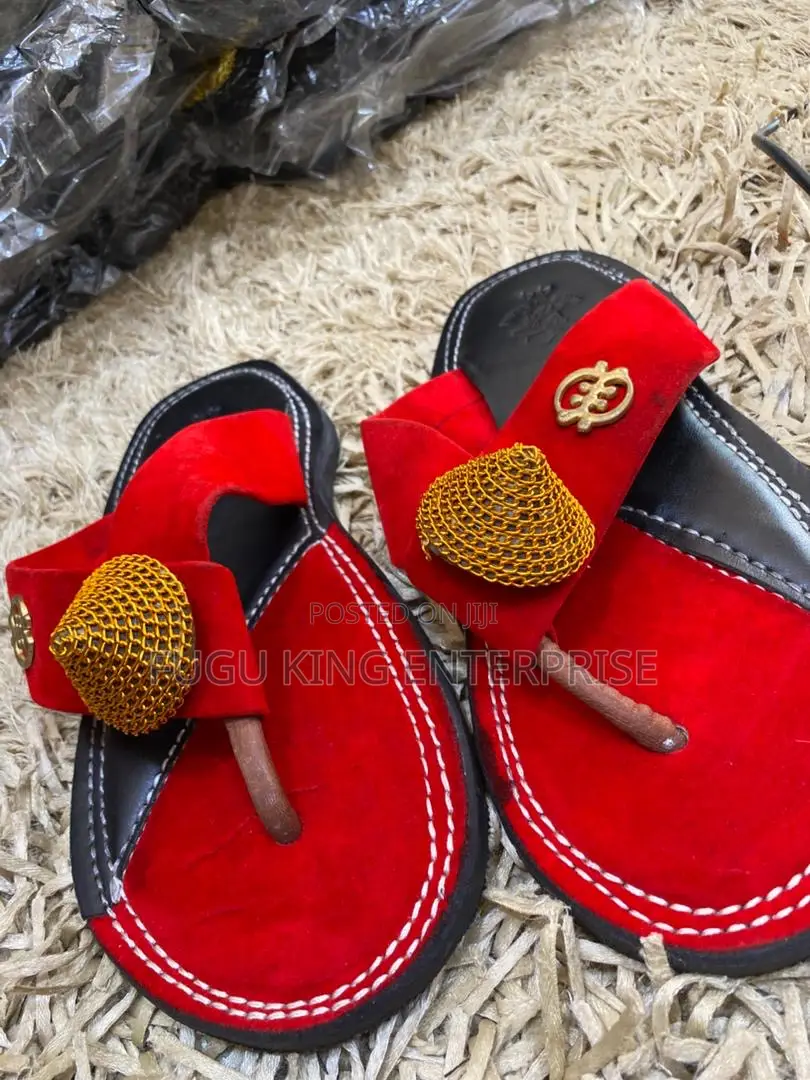 Ahenema Slippers