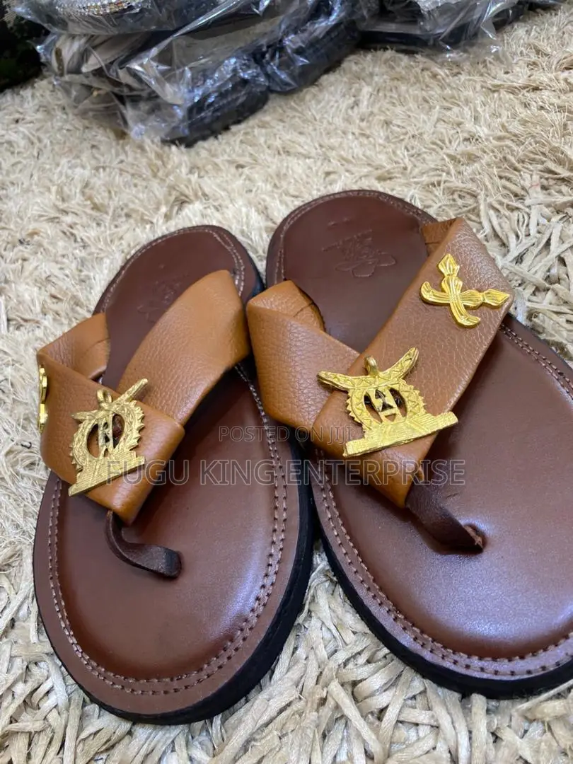 Ahenema Slippers