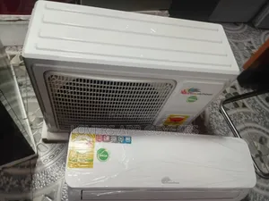 Rainbow 1.5hp Powermax White Window Air Conditioner.