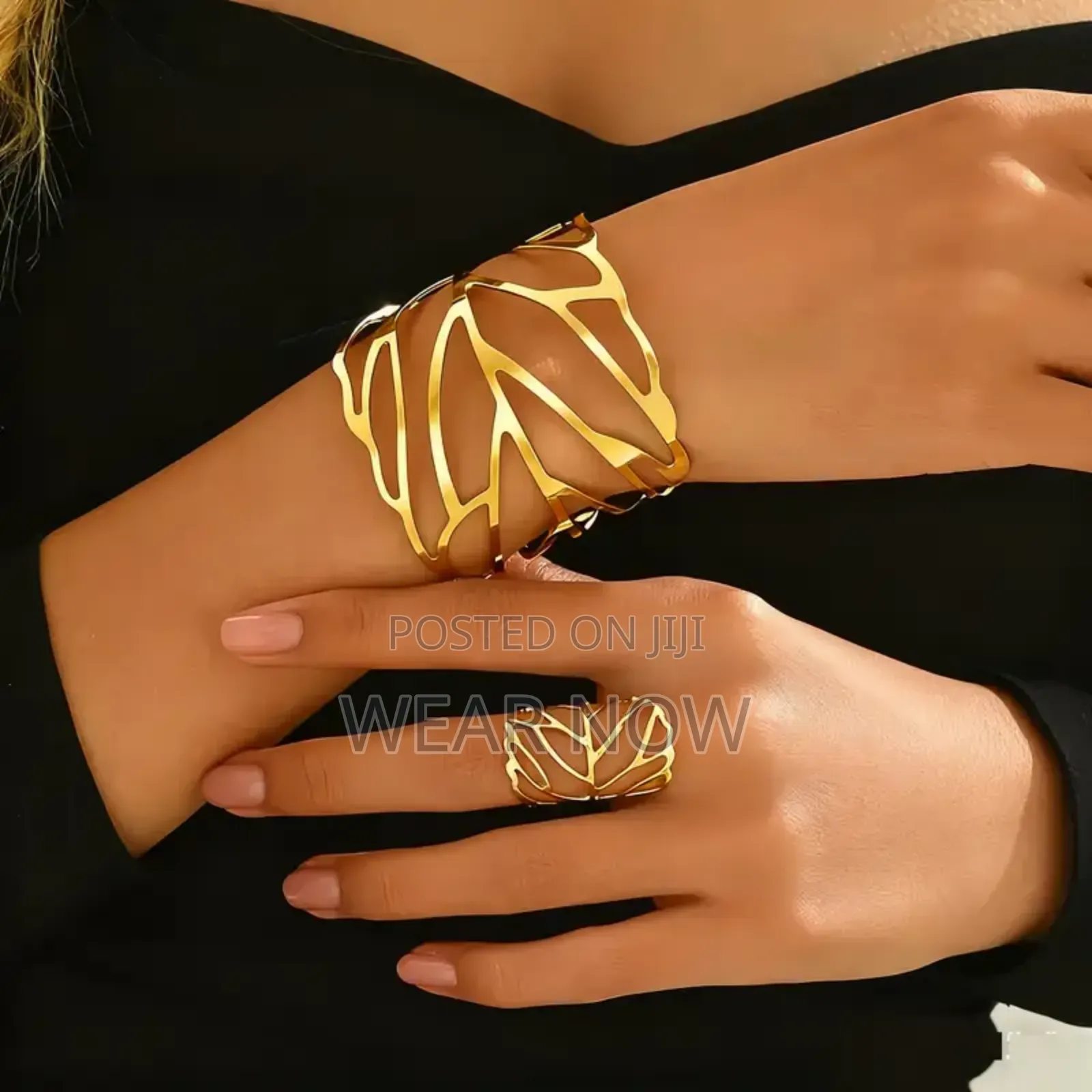 2pcs Stylish Retro Hollow Leaf Bangle Ring Set