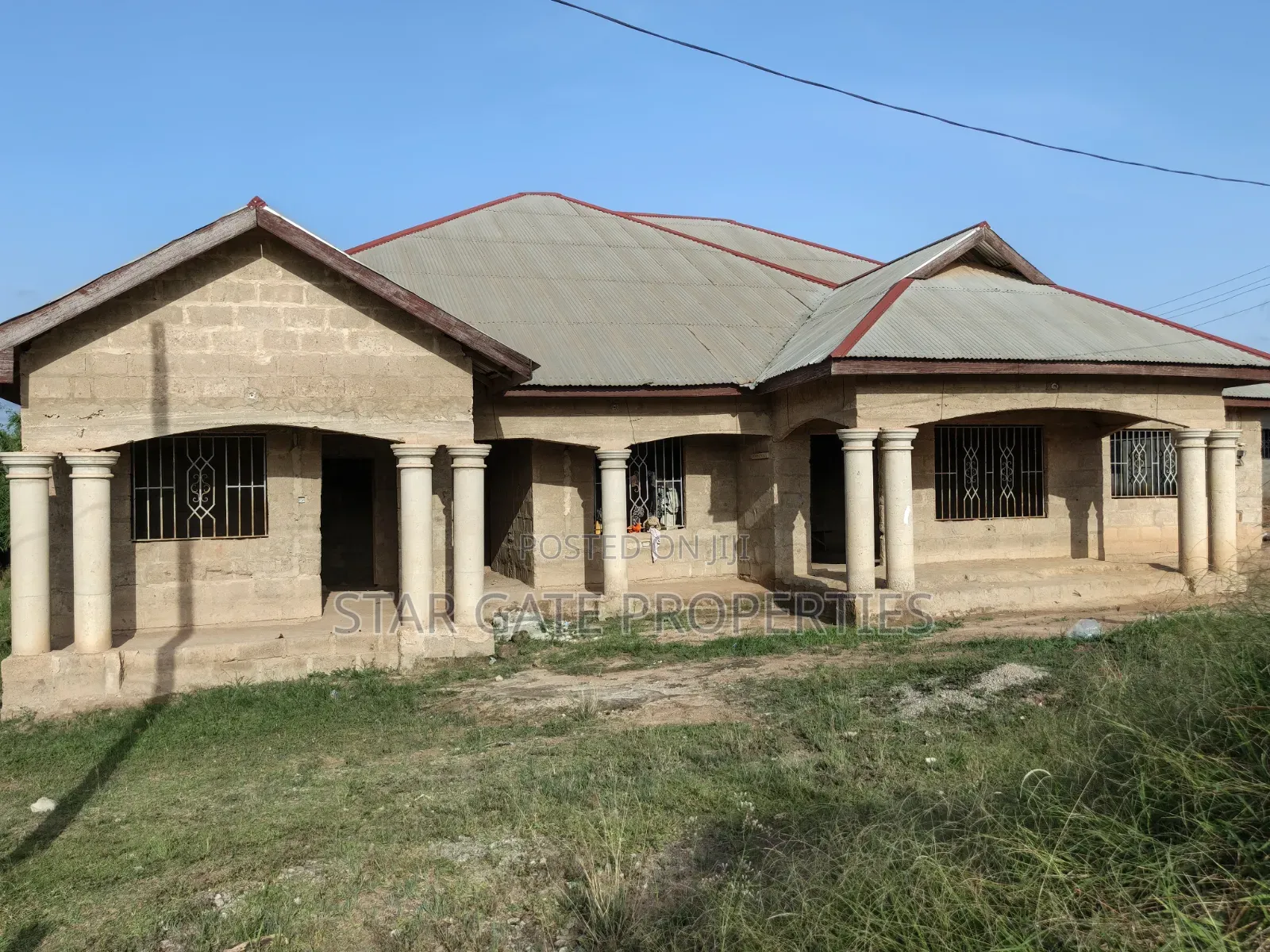 7bdrm House in Abuakwa Mim, Atwima Nwabiagya for sale