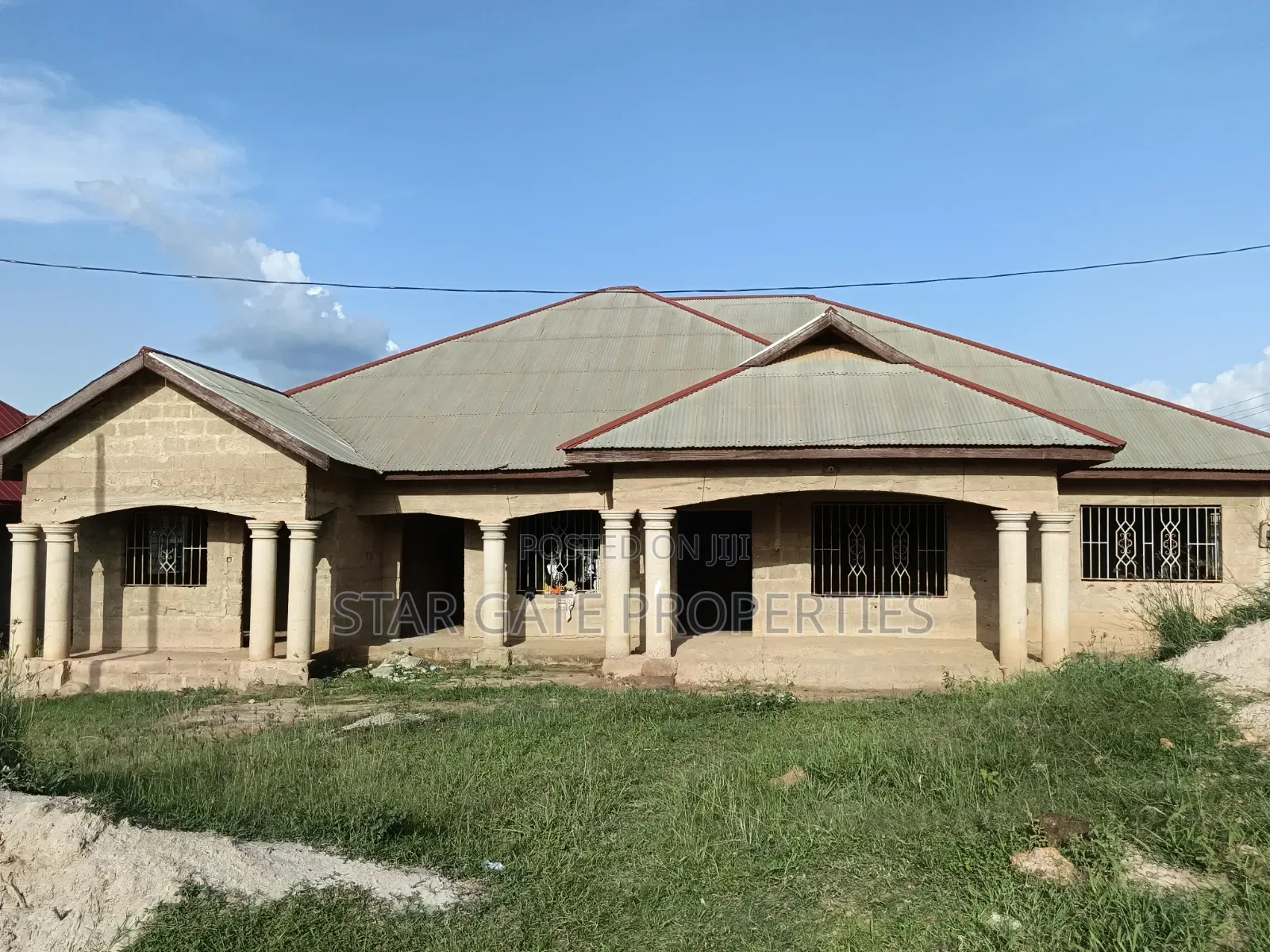 7bdrm House in Abuakwa Mim, Atwima Nwabiagya for sale