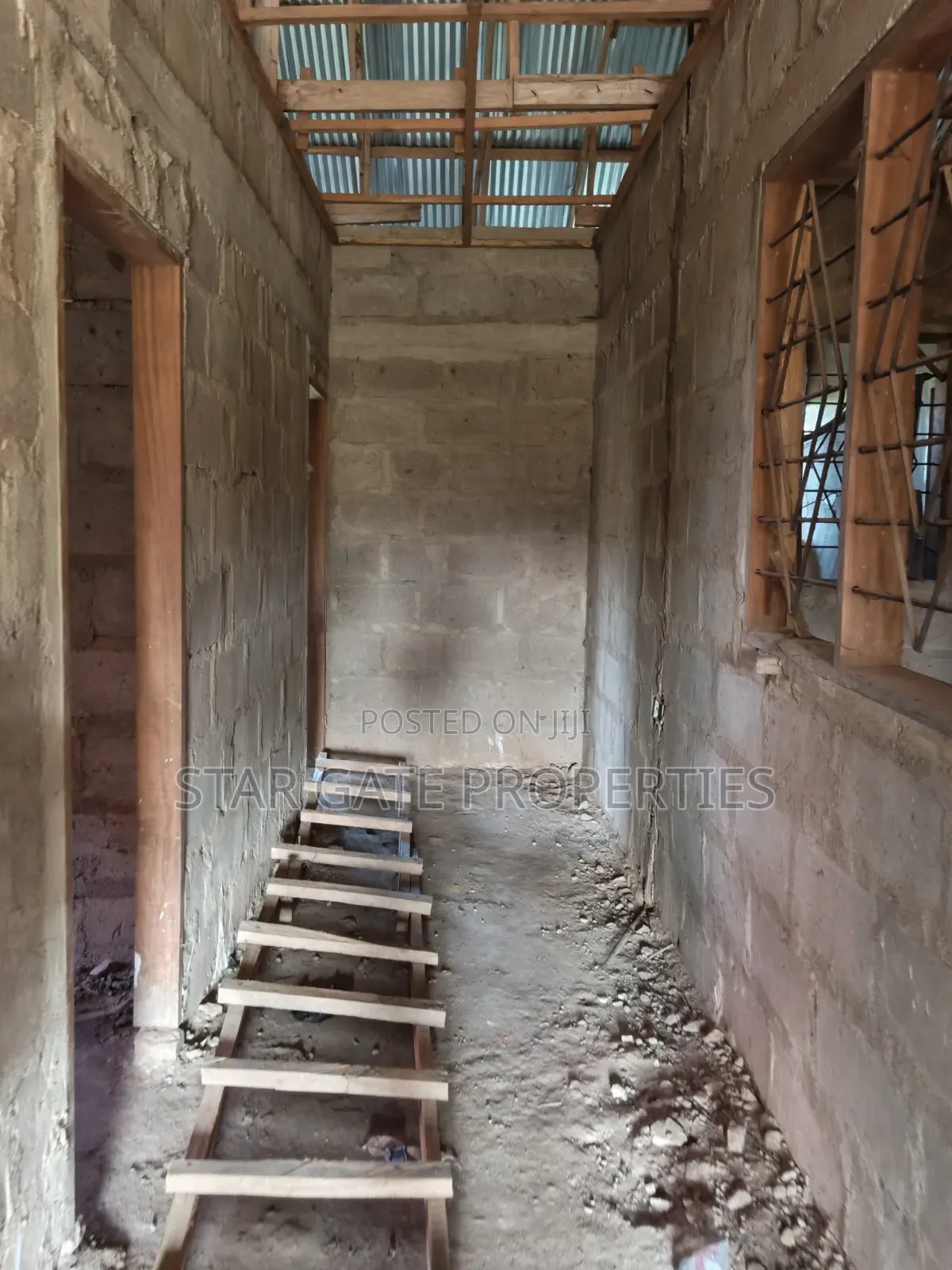 7bdrm House in Abuakwa Mim, Atwima Nwabiagya for sale
