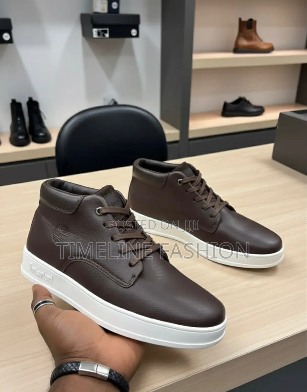 Timber Land Men's Leather Ankle Boots Coffee and White
