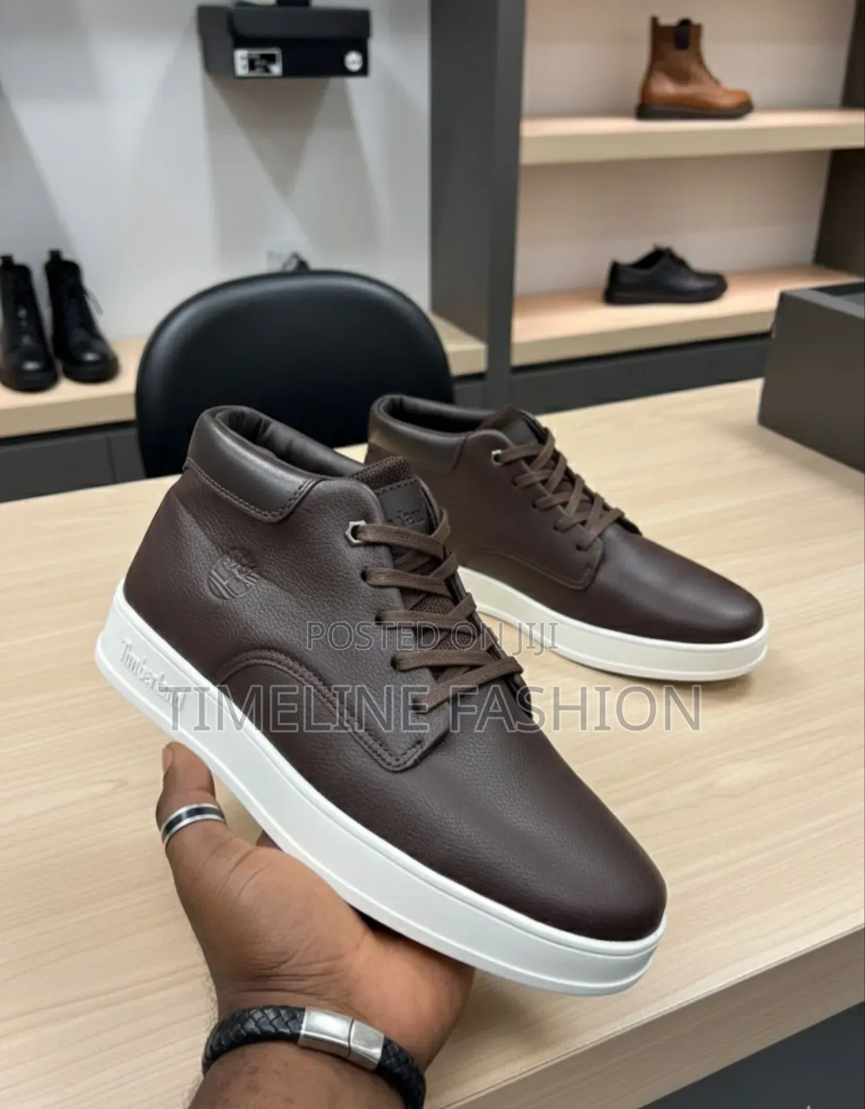 Timber Land Men's Leather Ankle Boots Coffee and White