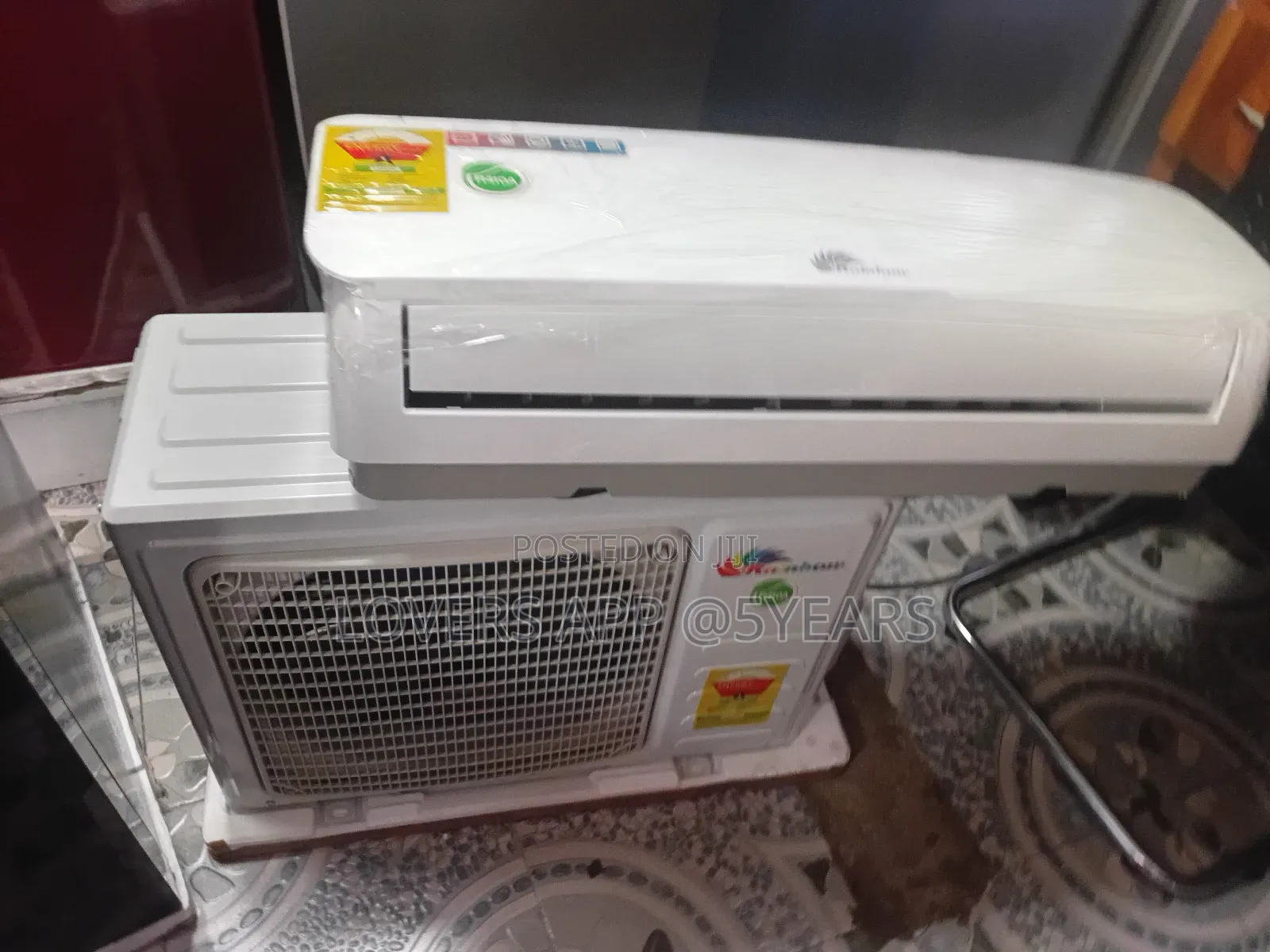 Rainbow 1.5hp Apex Cool White Window Air Conditioner.