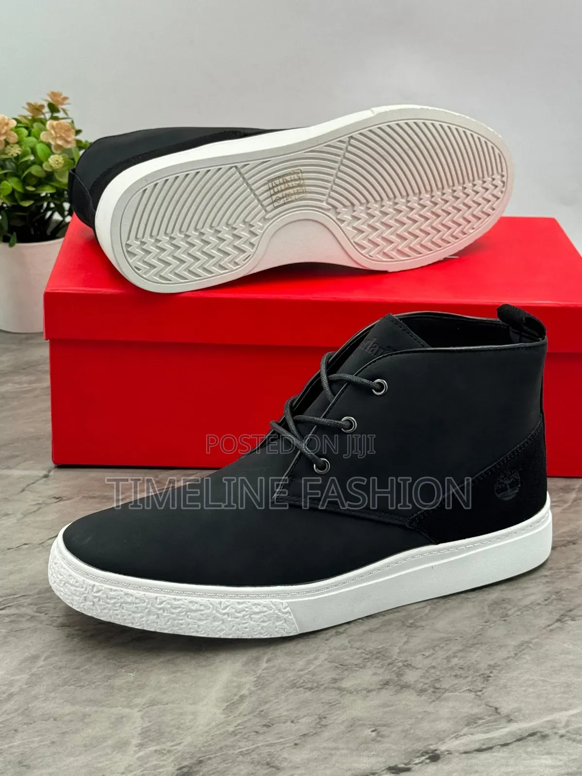 Quality Timber Land Men's Ankle Boots Black and White
