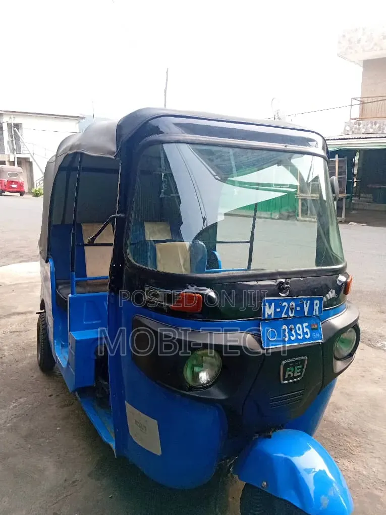 Bajaj RE 2020 Blue