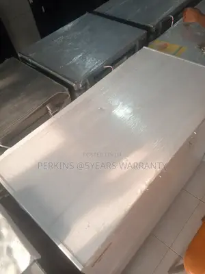 H and a Ultra Store 363 Liters Deep Chest Freezer