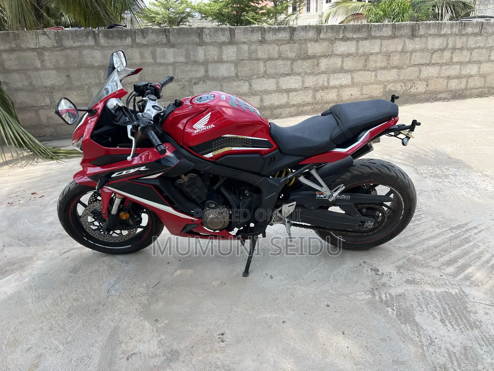 Honda CBR 2022 Red