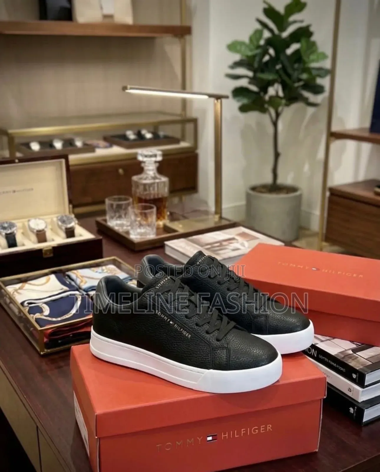 Black and White Leather Lace Up Tommy Hilfiger Casual Sneakers
