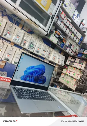 Laptop Lenovo 8GB Intel Core i7 SSD 256GB