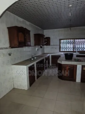 5bdrm House in Free Will Agency, Kumasi Metropolitan for rent