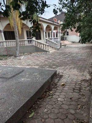 5bdrm House in Free Will Agency, Kumasi Metropolitan for rent