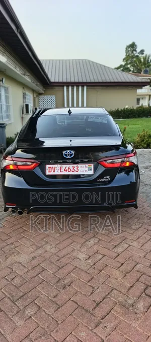 Toyota Camry SE 2023 Black